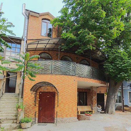 אודסה Hostel N1 Dom מראה חיצוני תמונה